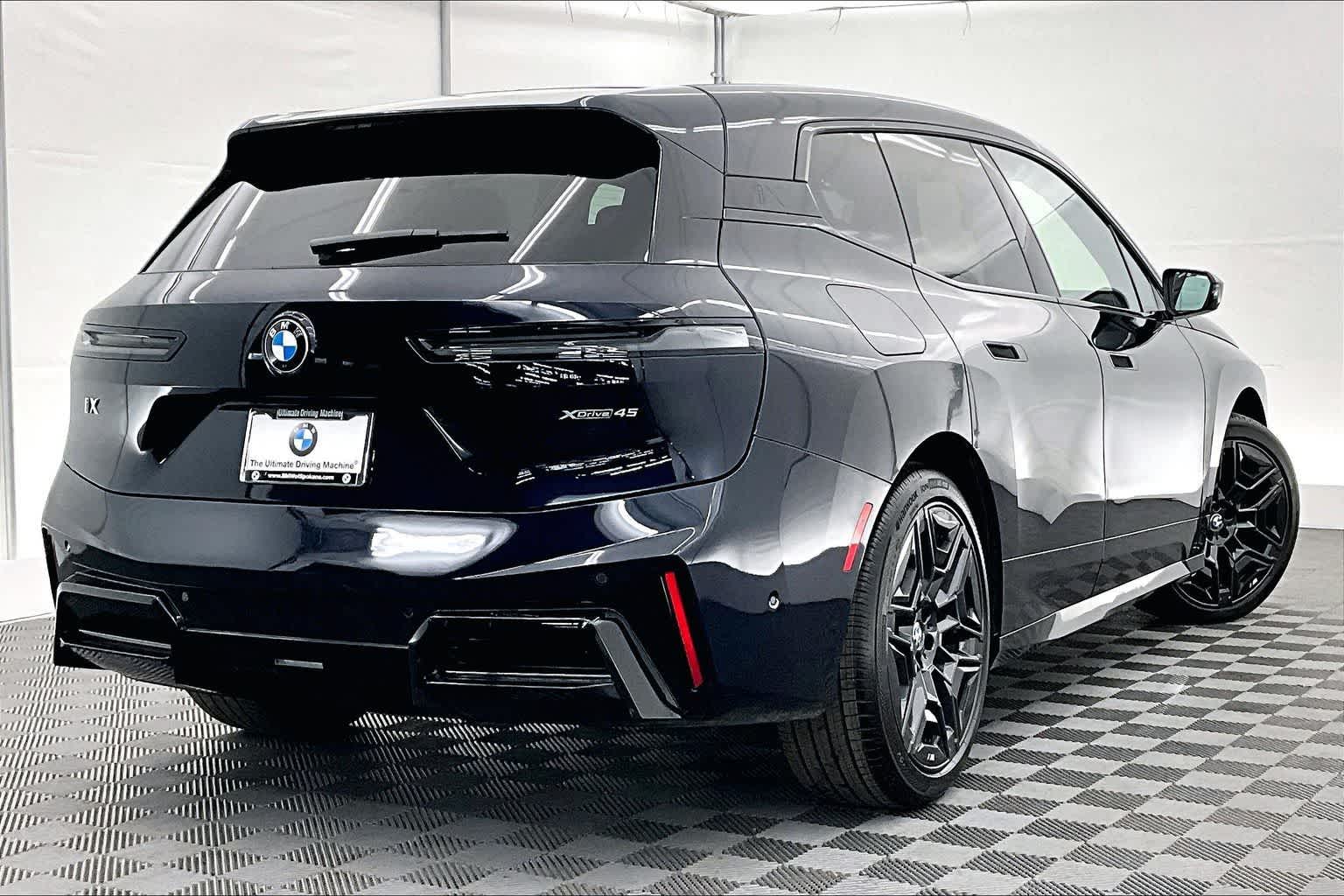 Thumbnail: 2026 BMW iX - 22