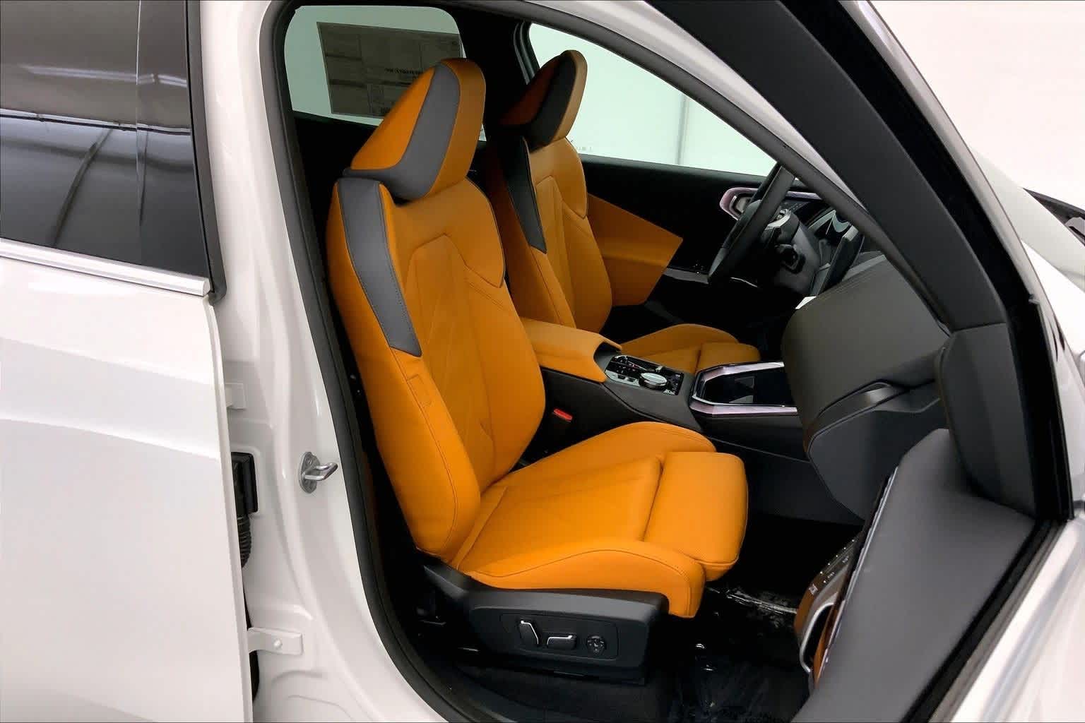 Thumbnail: 2026 BMW X3 - 14