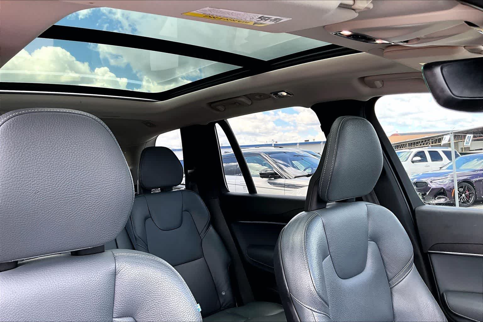 Thumbnail: 2020 Volvo XC90 - 20