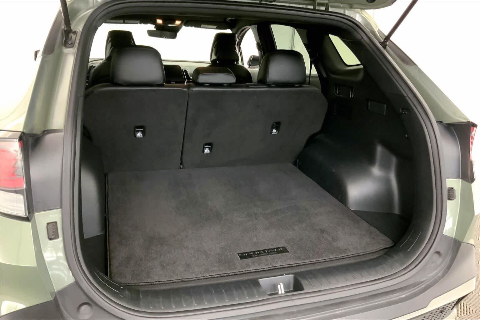 Thumbnail: 2023 Kia Sportage - 18