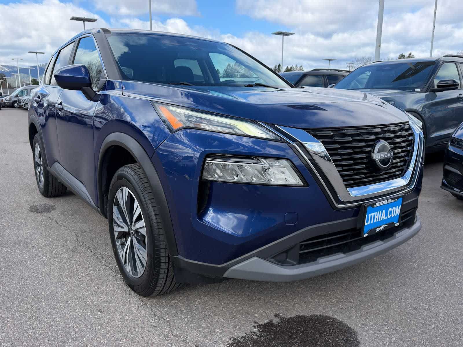Thumbnail: 2023 Nissan Rogue - 4