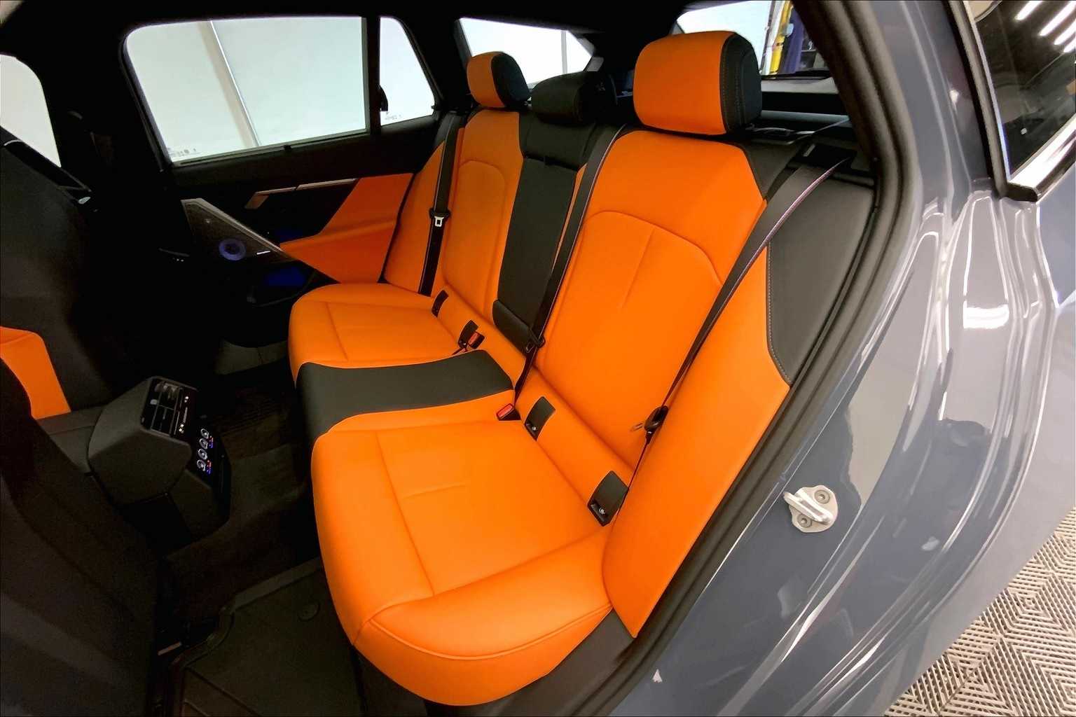 Thumbnail: 2025 BMW M5 - 29