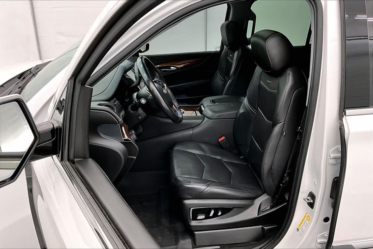 Thumbnail: 2020 Cadillac Escalade - 11