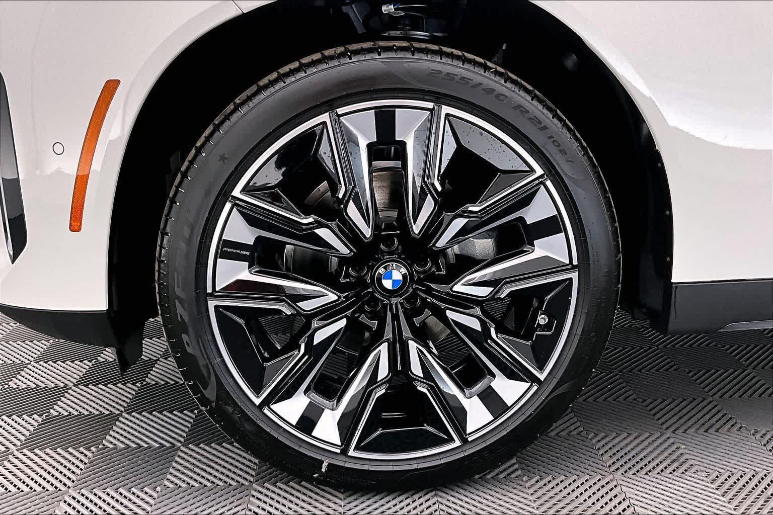 Thumbnail: 2026 BMW X3 - 8