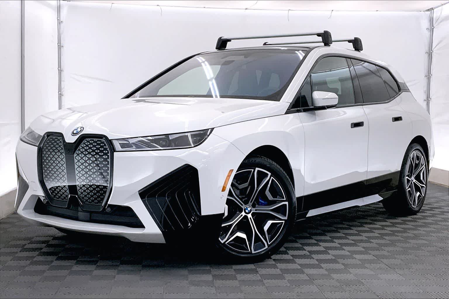 Thumbnail: 2025 BMW iX - 1