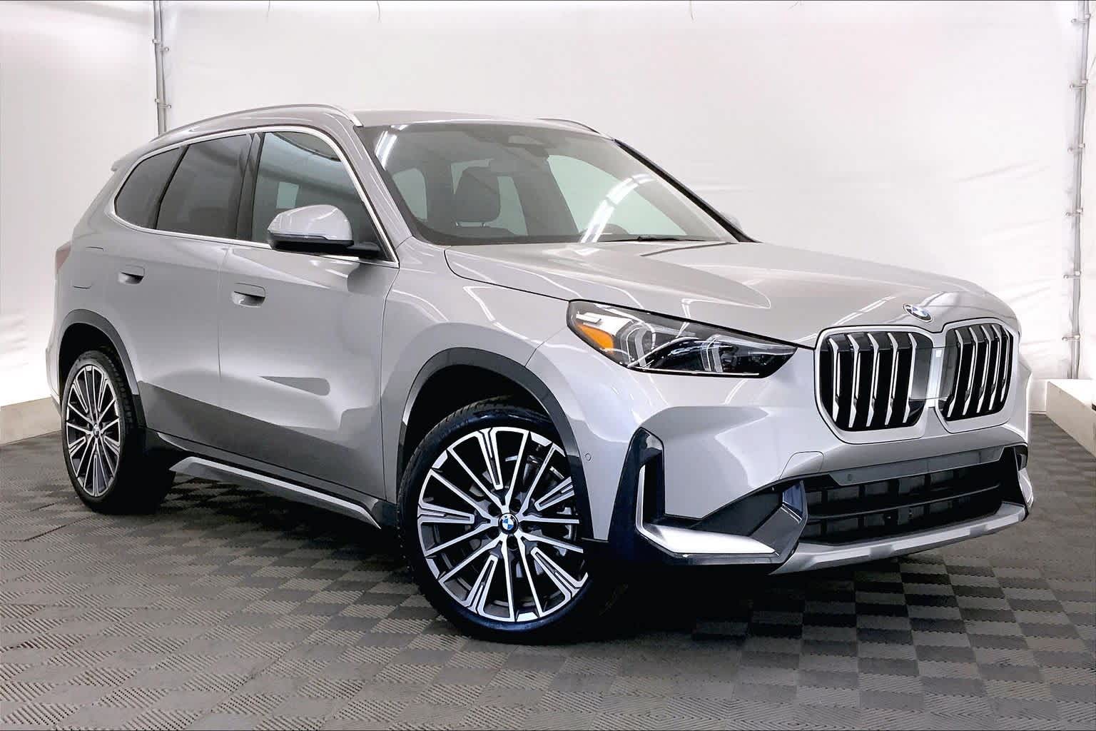 2025 BMW X1 xDrive28i 21