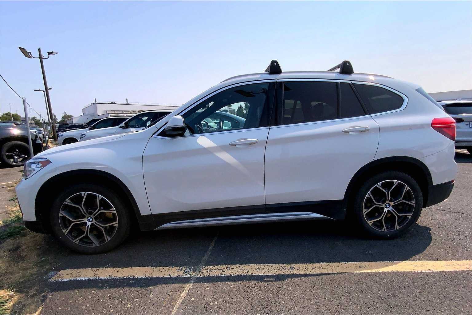 2021 Bmw X1 XDrive28i photo 2