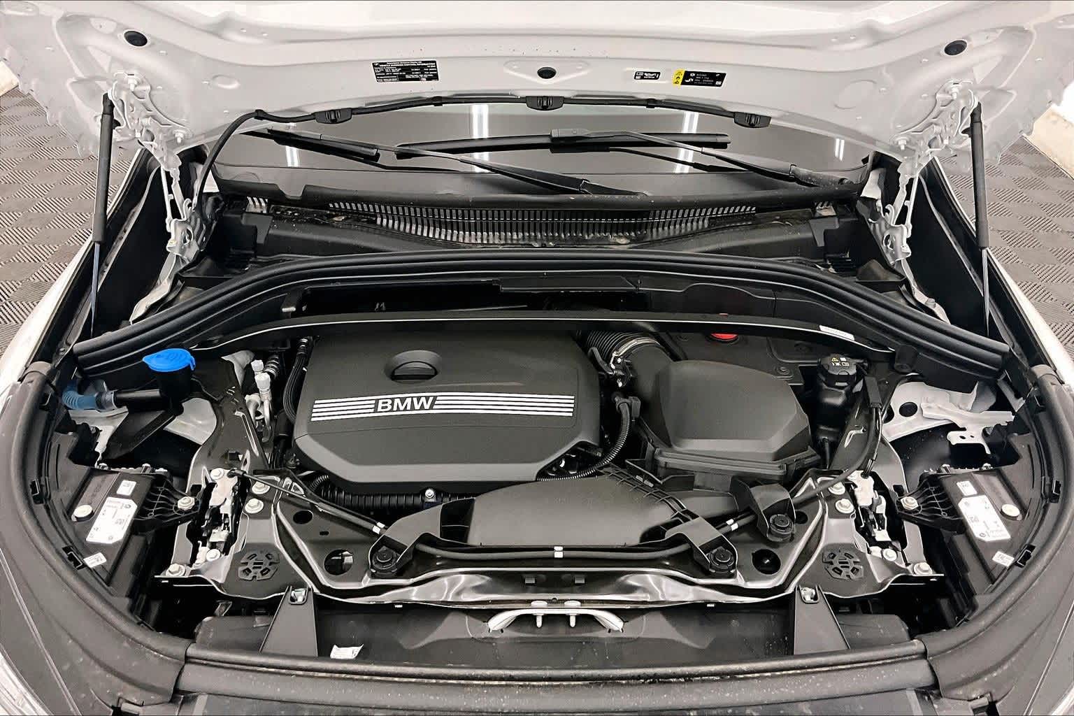 Thumbnail: 2026 BMW X1 - 9