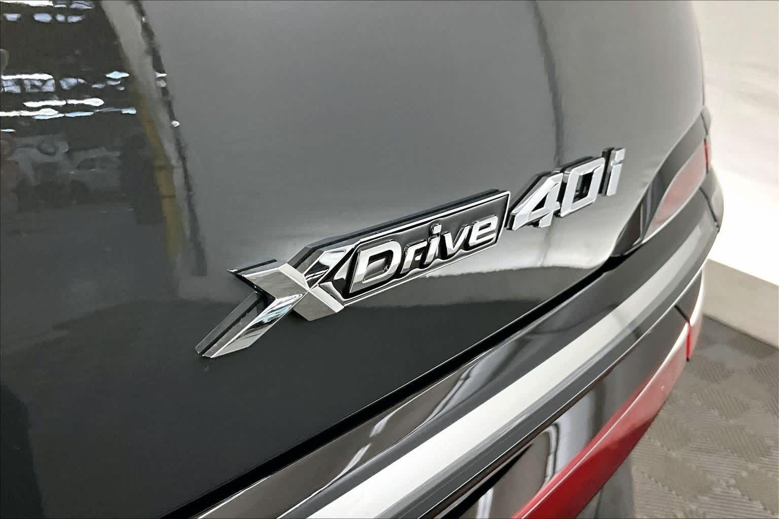 Thumbnail: 2026 BMW X7 - 7