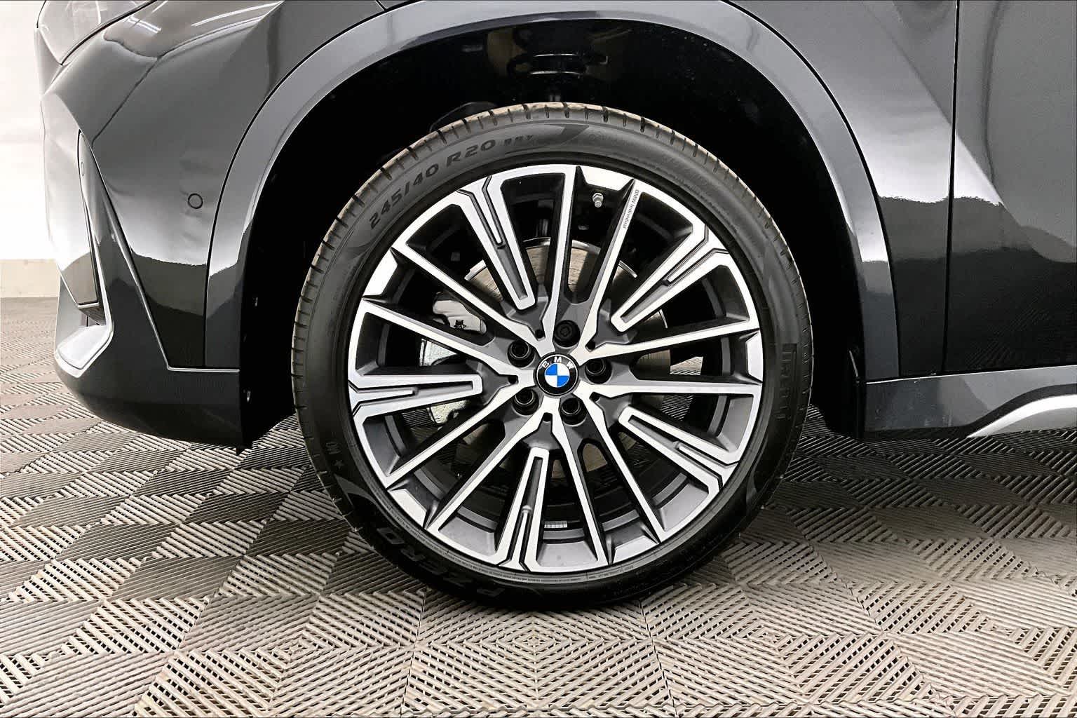 Thumbnail: 2026 BMW X1 - 8