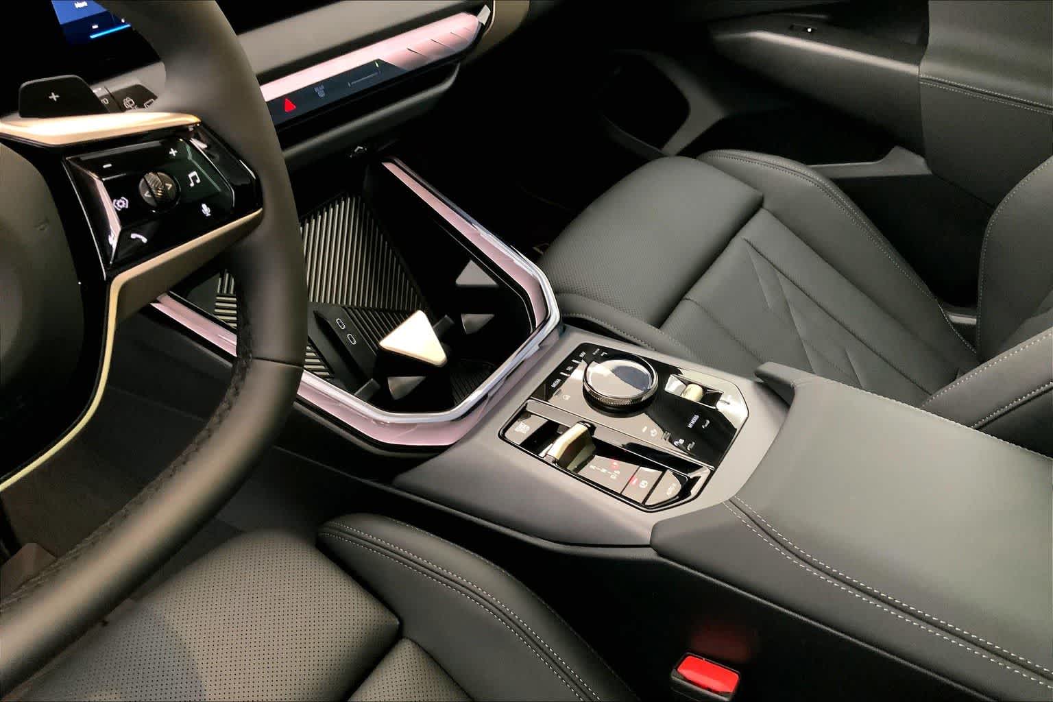 Thumbnail: 2025 BMW X3 - 16