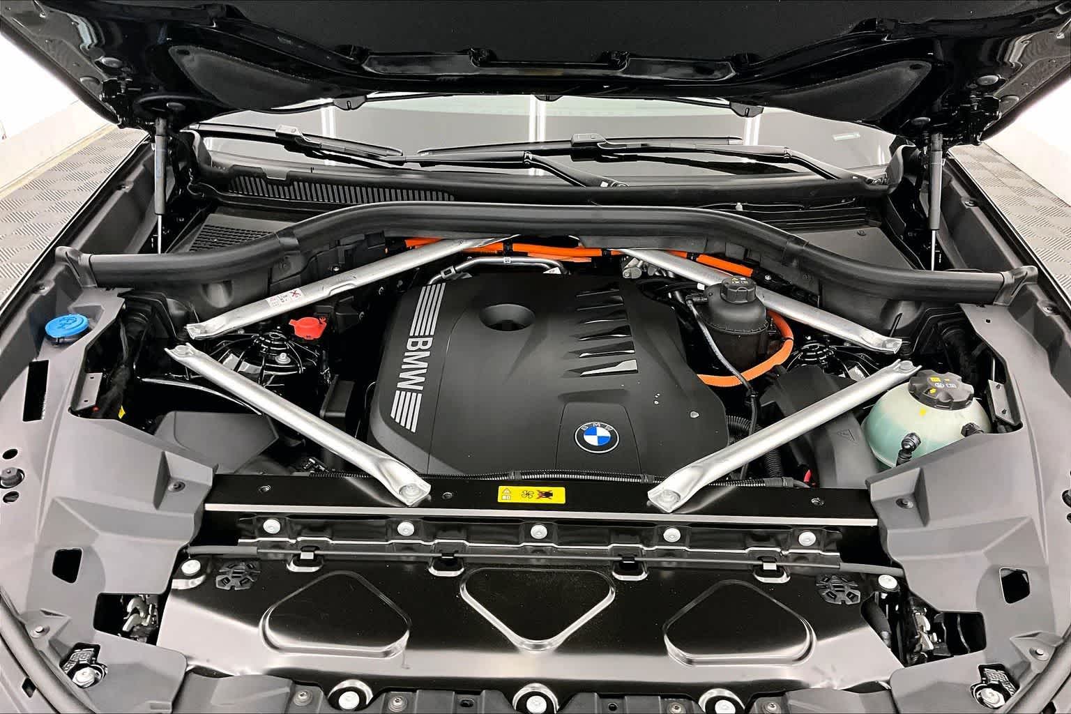 Thumbnail: 2026 BMW X5 - 9