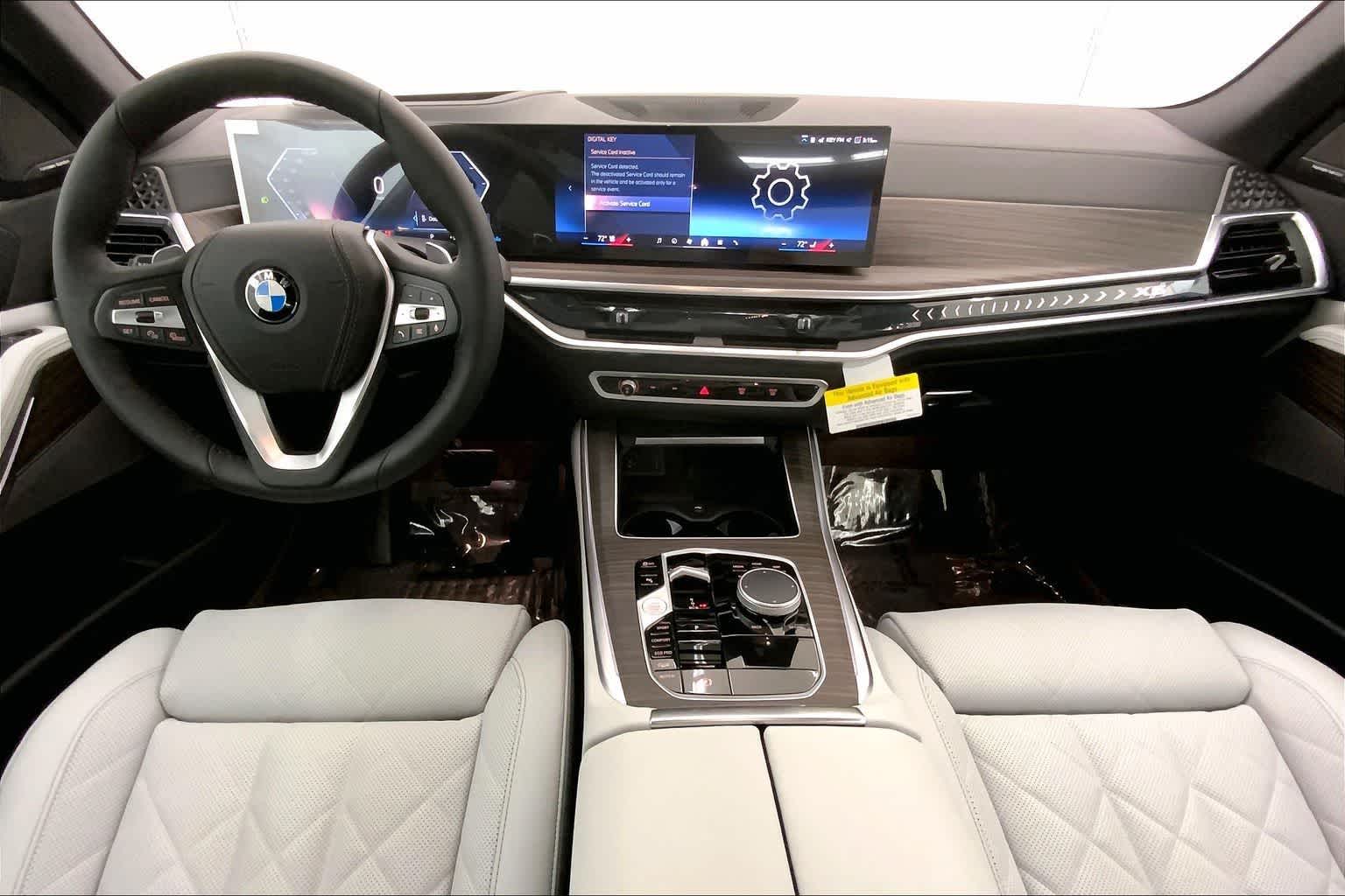 Thumbnail: 2026 BMW X5 - 10