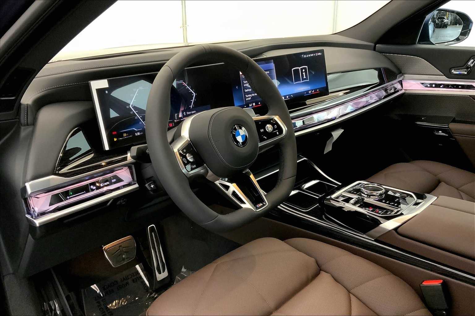 Thumbnail: 2025 BMW 7 Series - 2