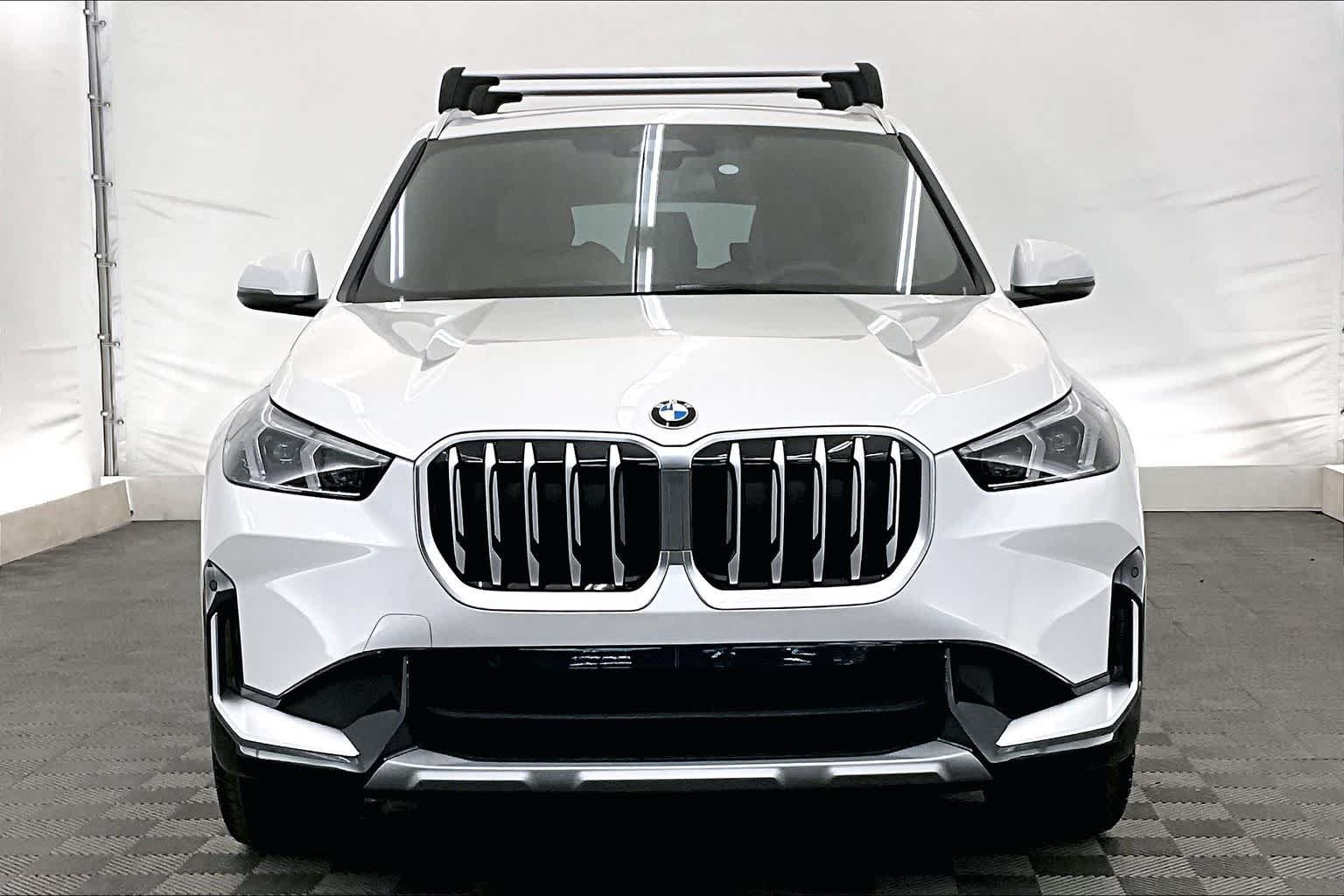 Thumbnail: 2026 BMW X1 - 6