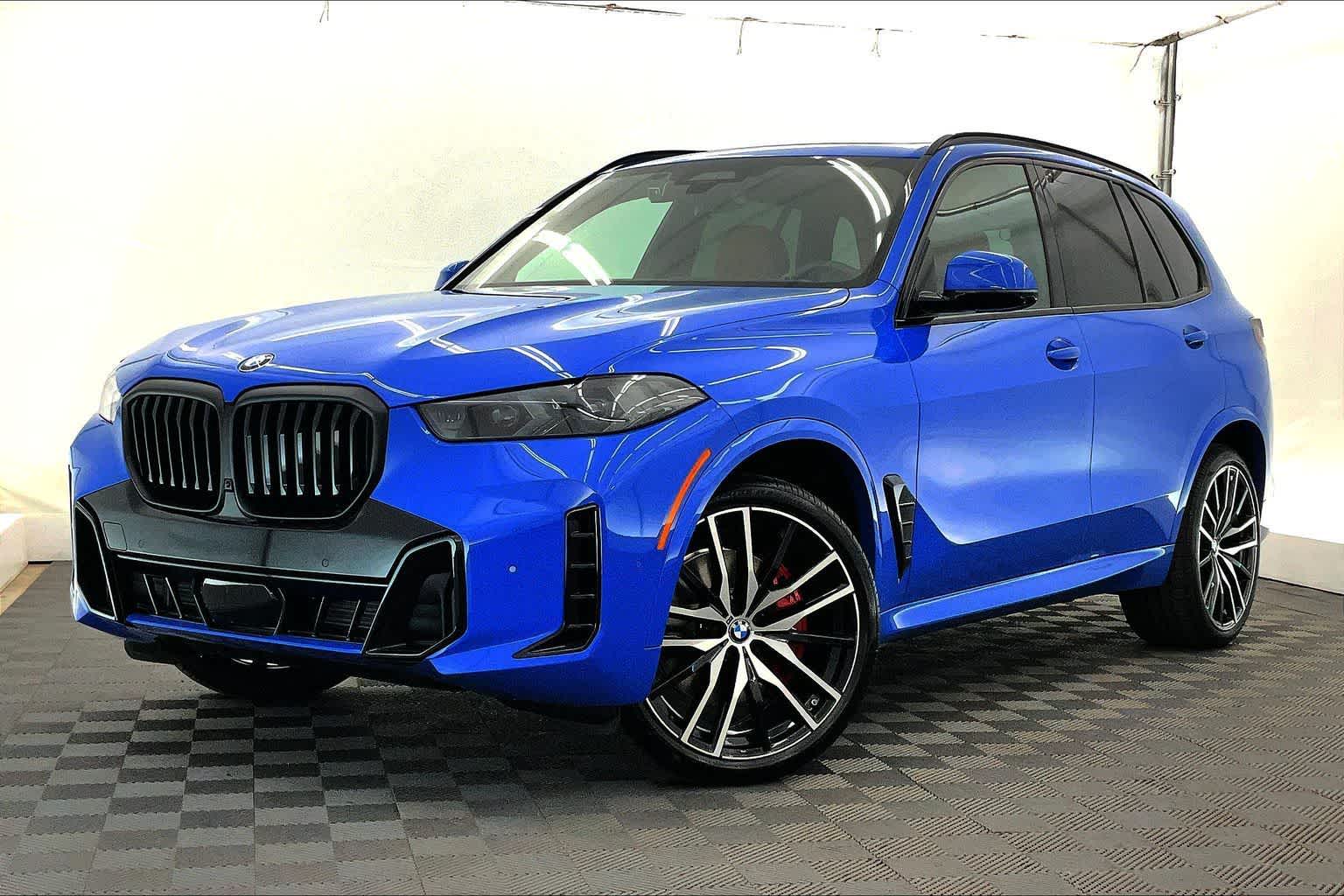 Thumbnail: 2026 BMW X5 - 1