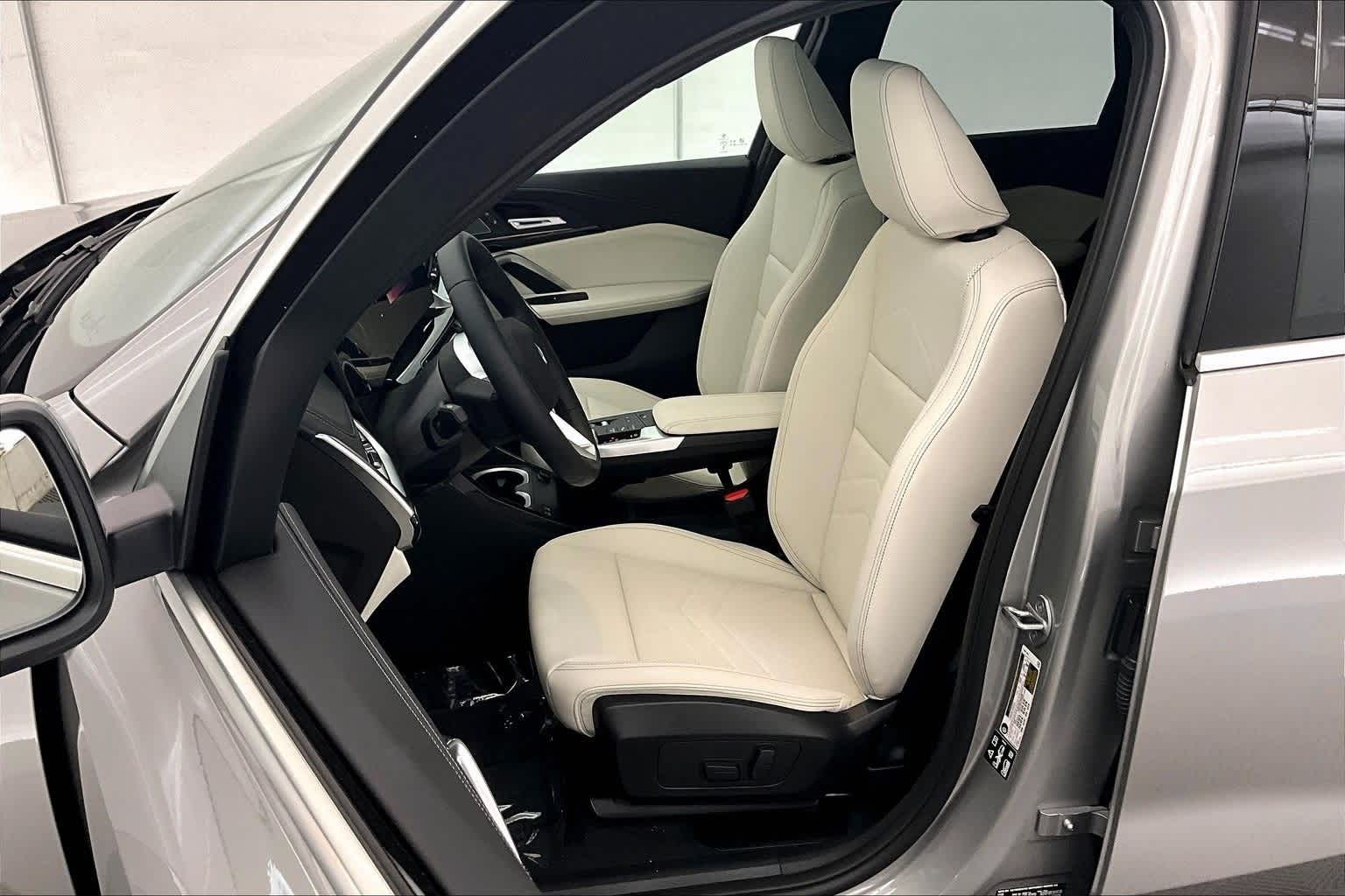 Thumbnail: 2026 BMW X1 - 11