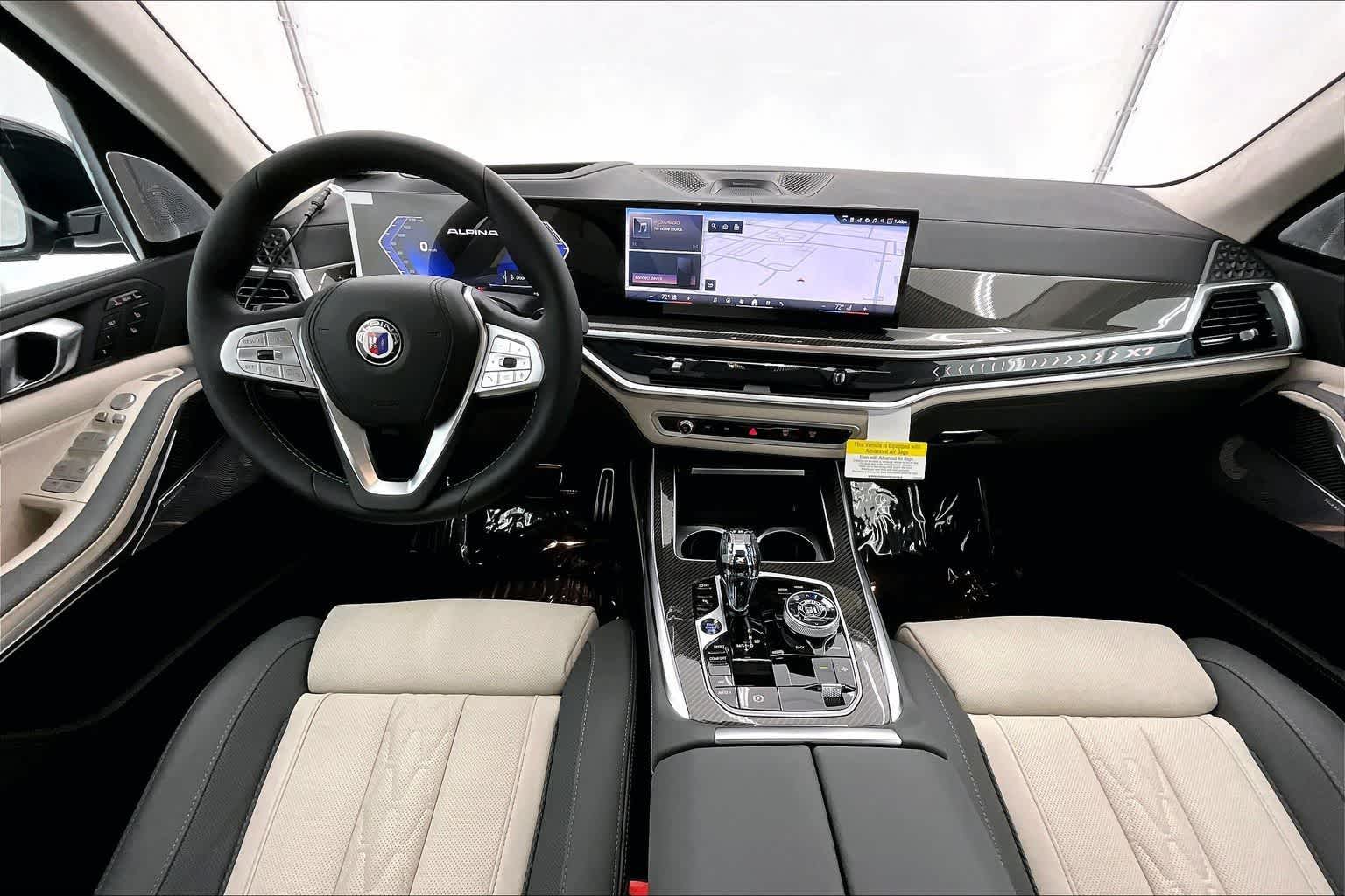 Thumbnail: 2026 BMW X7 - 10