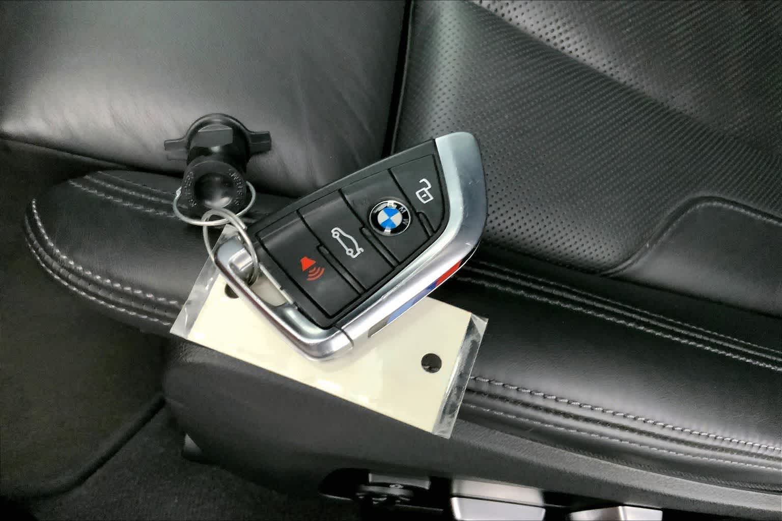 Thumbnail: 2023 BMW M4 - 18