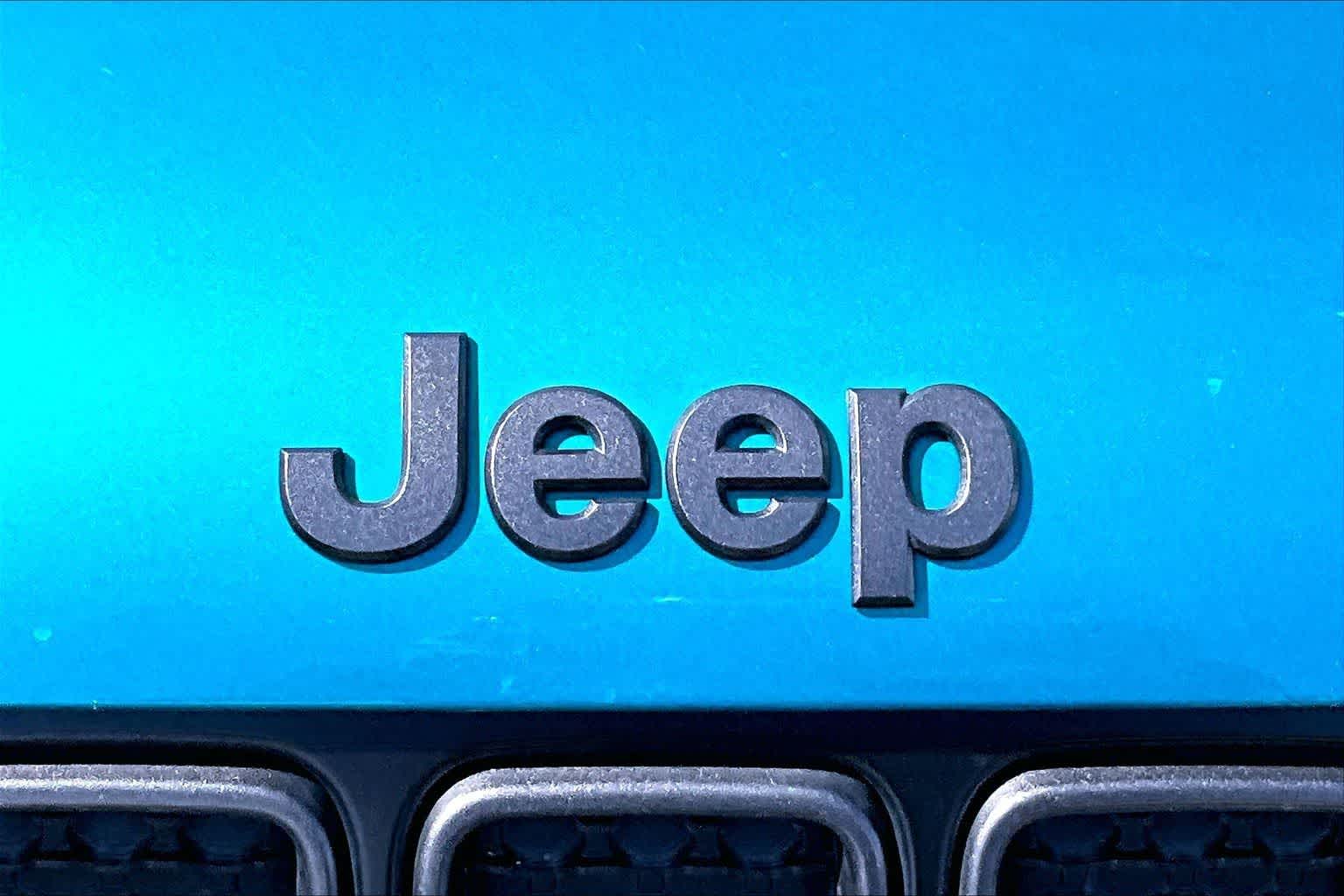 Thumbnail: 2021 Jeep Renegade - 18