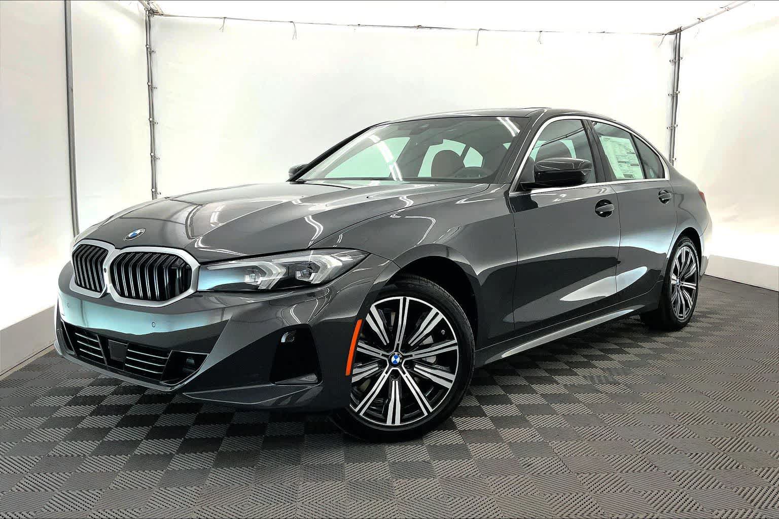 Thumbnail: 2026 BMW 3 Series - 1