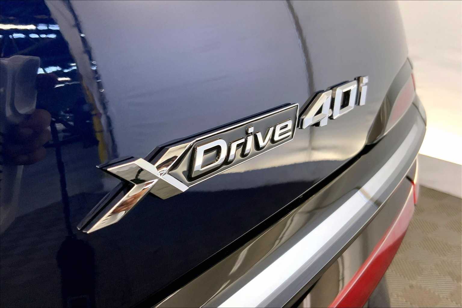 Thumbnail: 2026 BMW X7 - 7