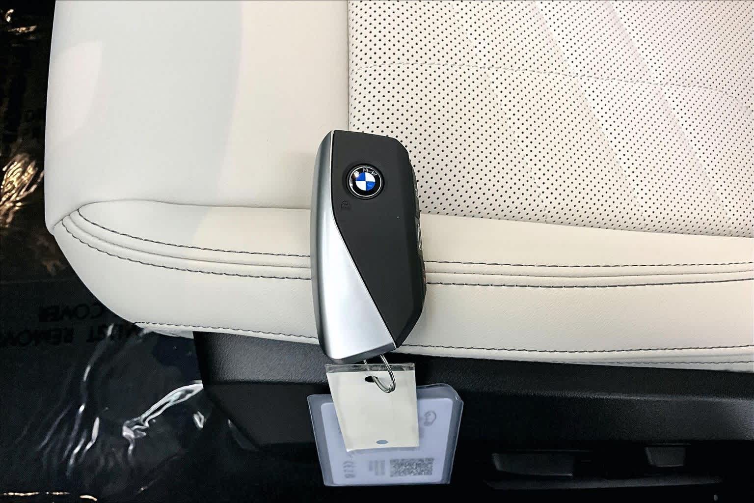 Thumbnail: 2026 BMW X1 - 20