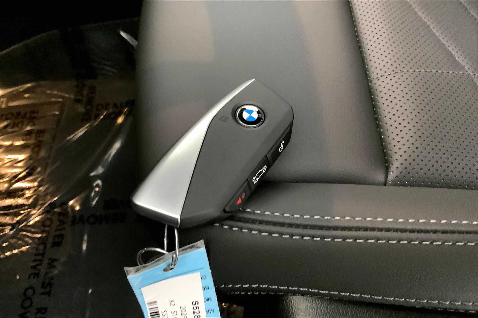 Thumbnail: 2025 BMW X2 - 20