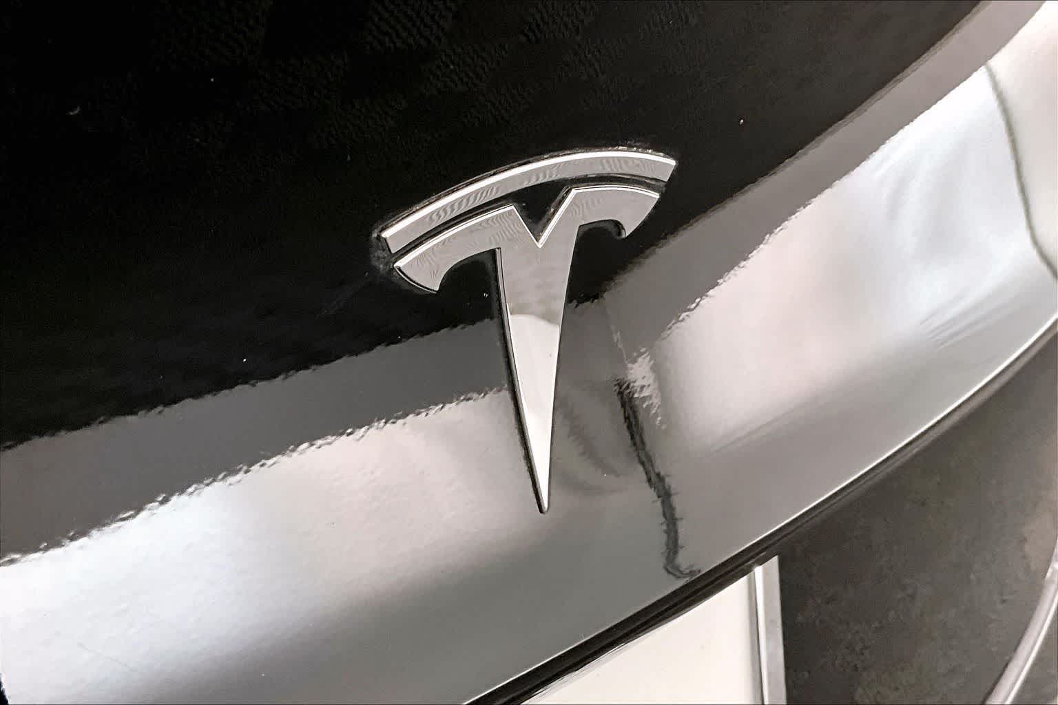 Thumbnail: 2019 Tesla Model 3 - 7