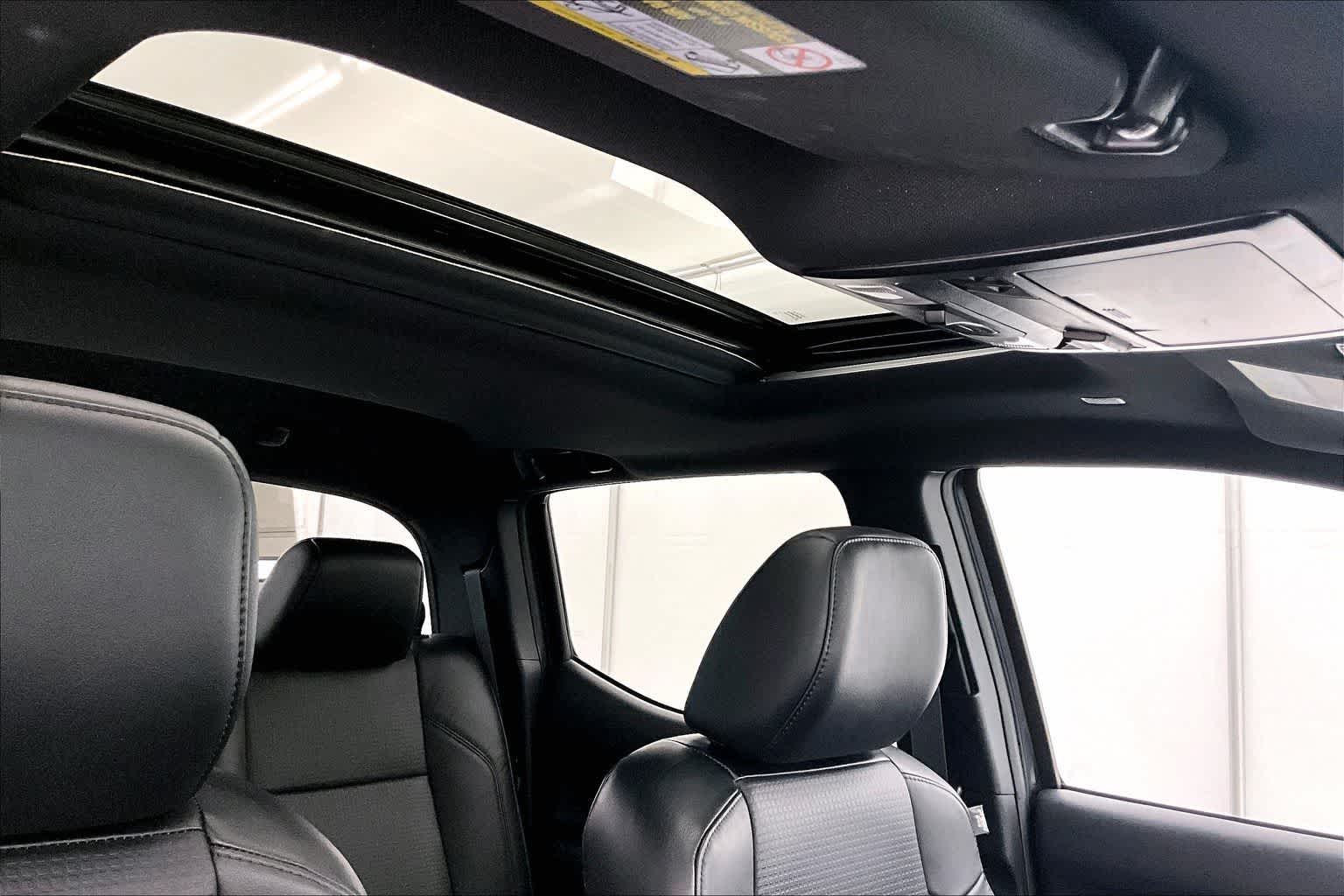 Thumbnail: 2021 Toyota Tacoma - 30