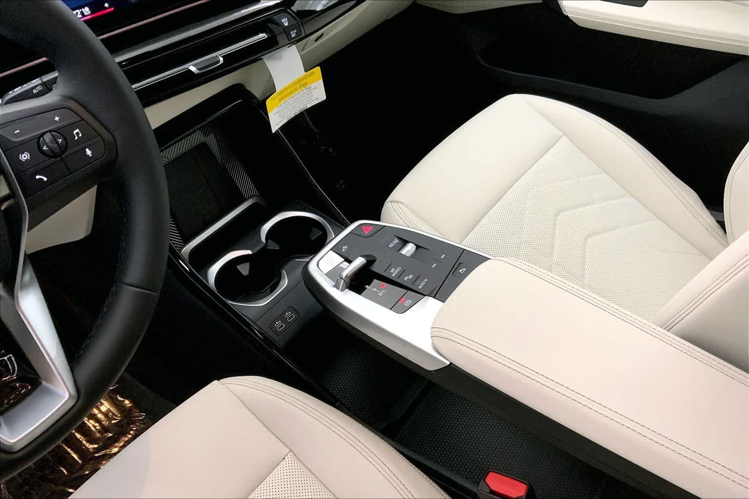 Thumbnail: 2026 BMW X1 - 17