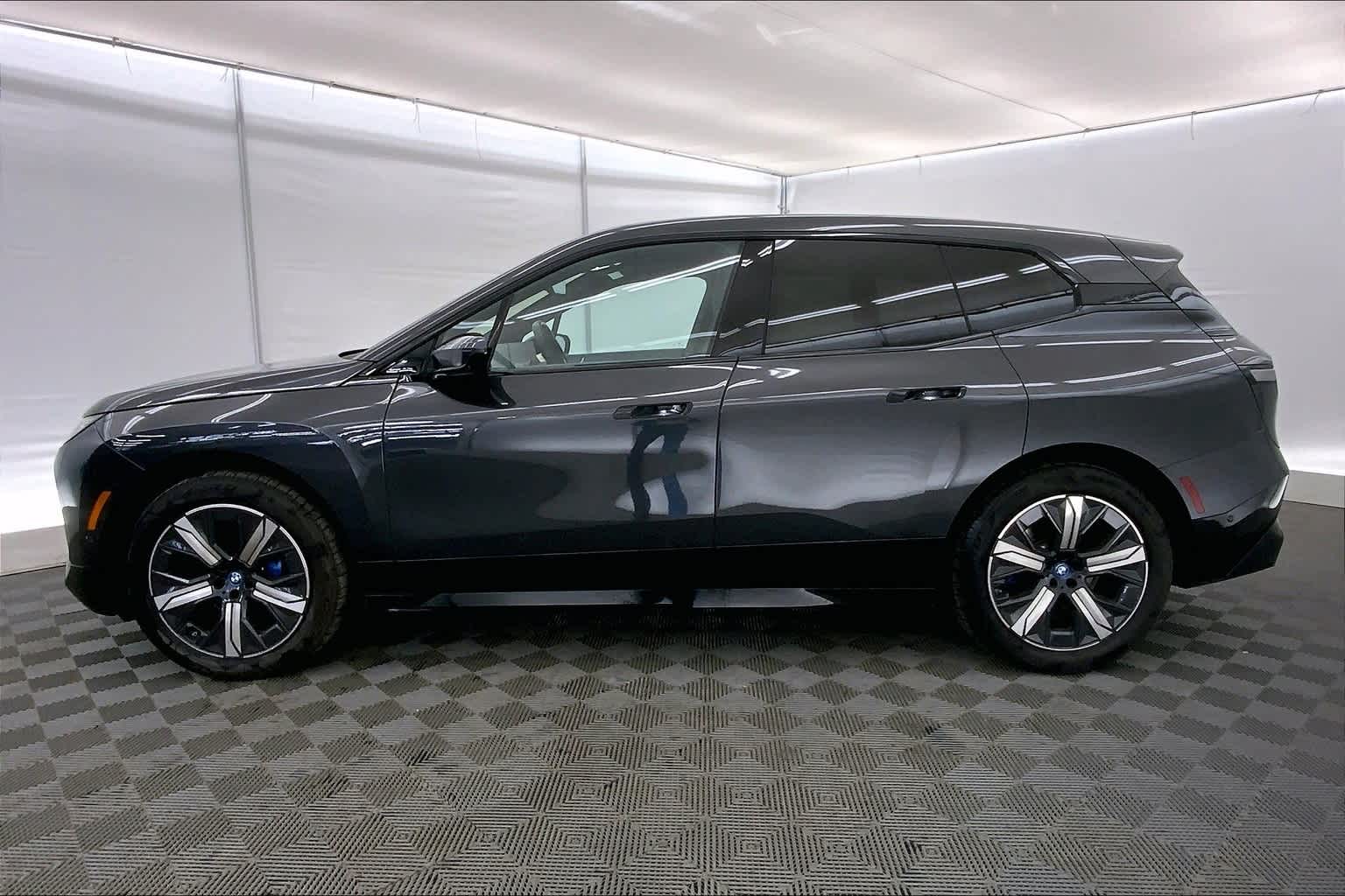 2022 Bmw iX xDrive50i photo 3