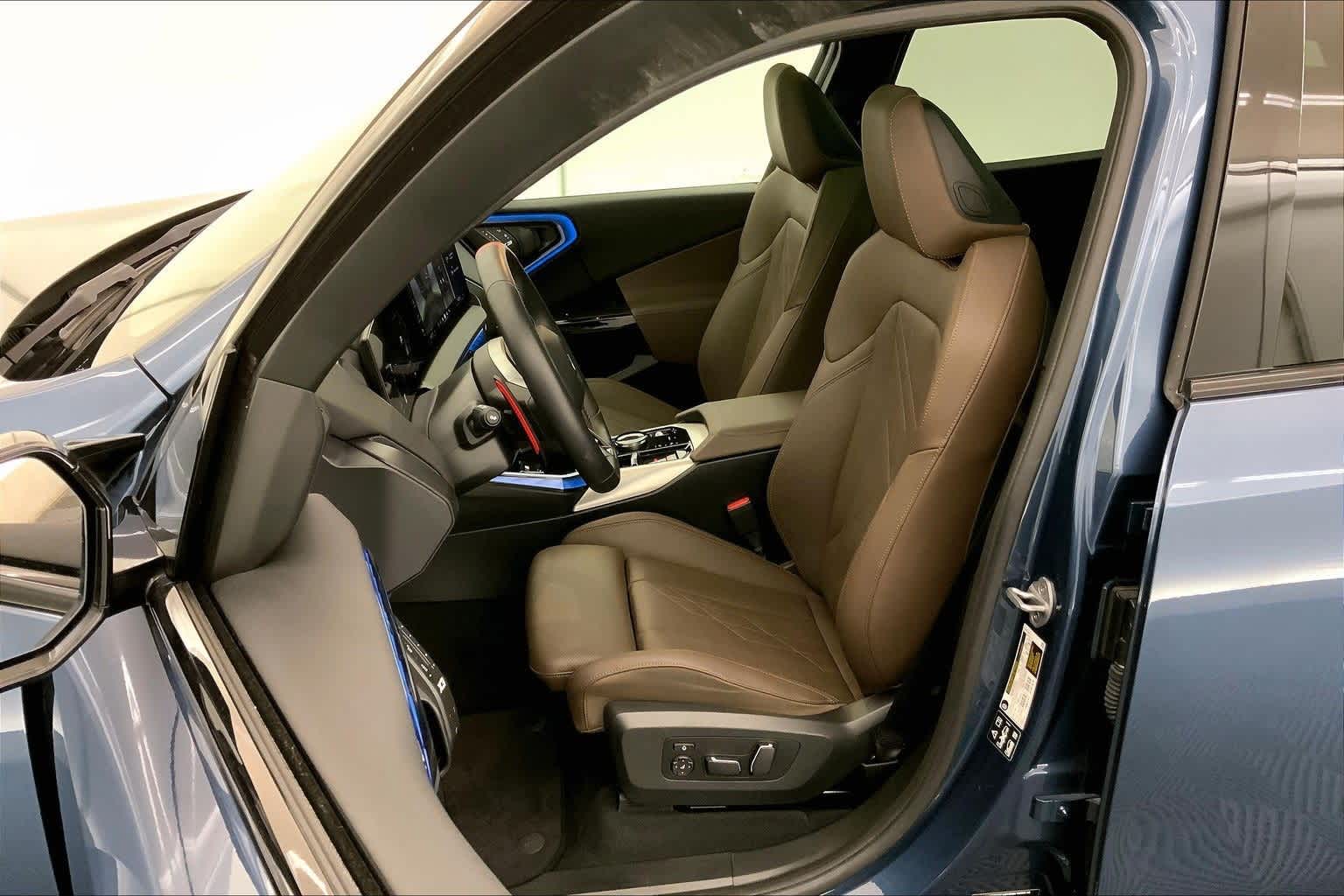 Thumbnail: 2025 BMW X3 - 11