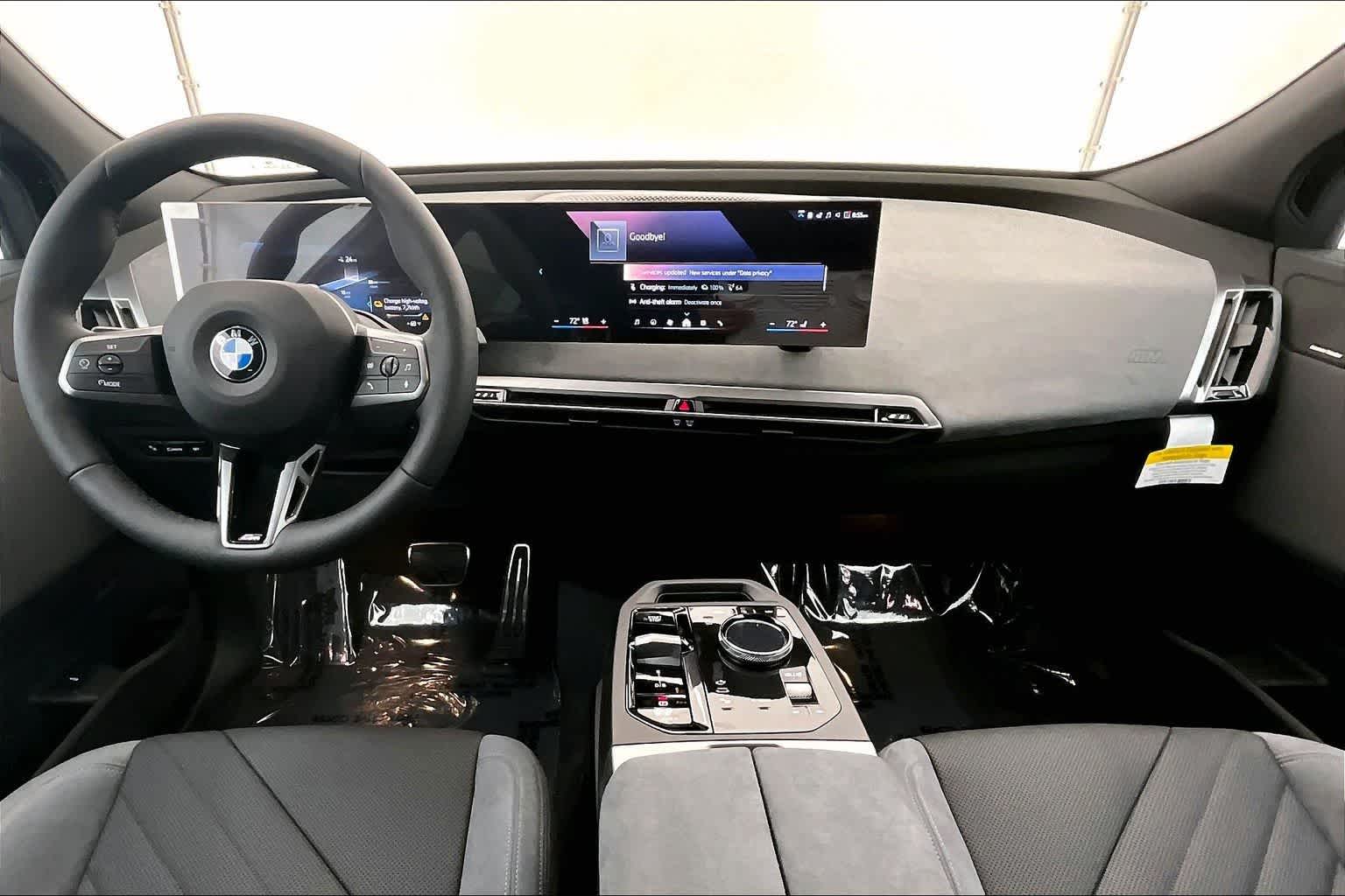 Thumbnail: 2026 BMW iX - 9