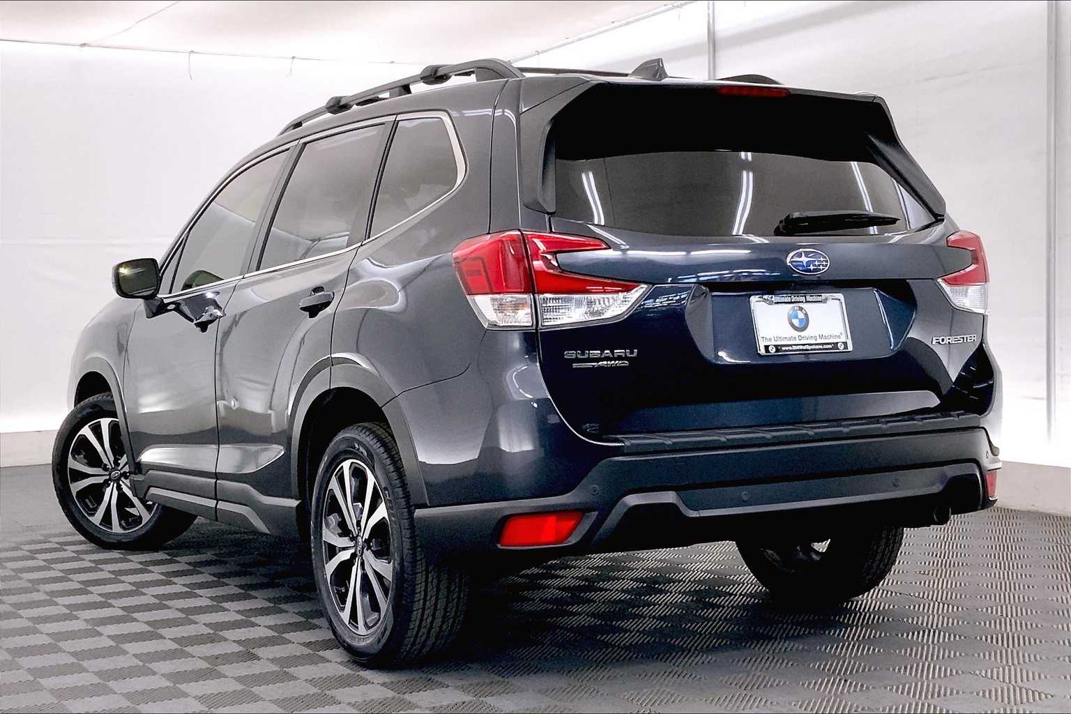 2019 Subaru Forester Limited photo 3