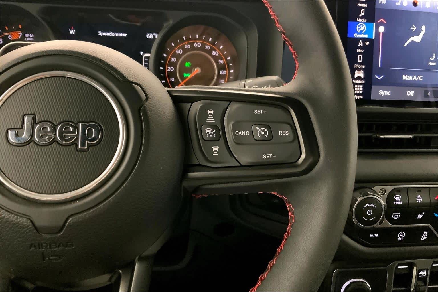 Thumbnail: 2024 Jeep Wrangler - 25