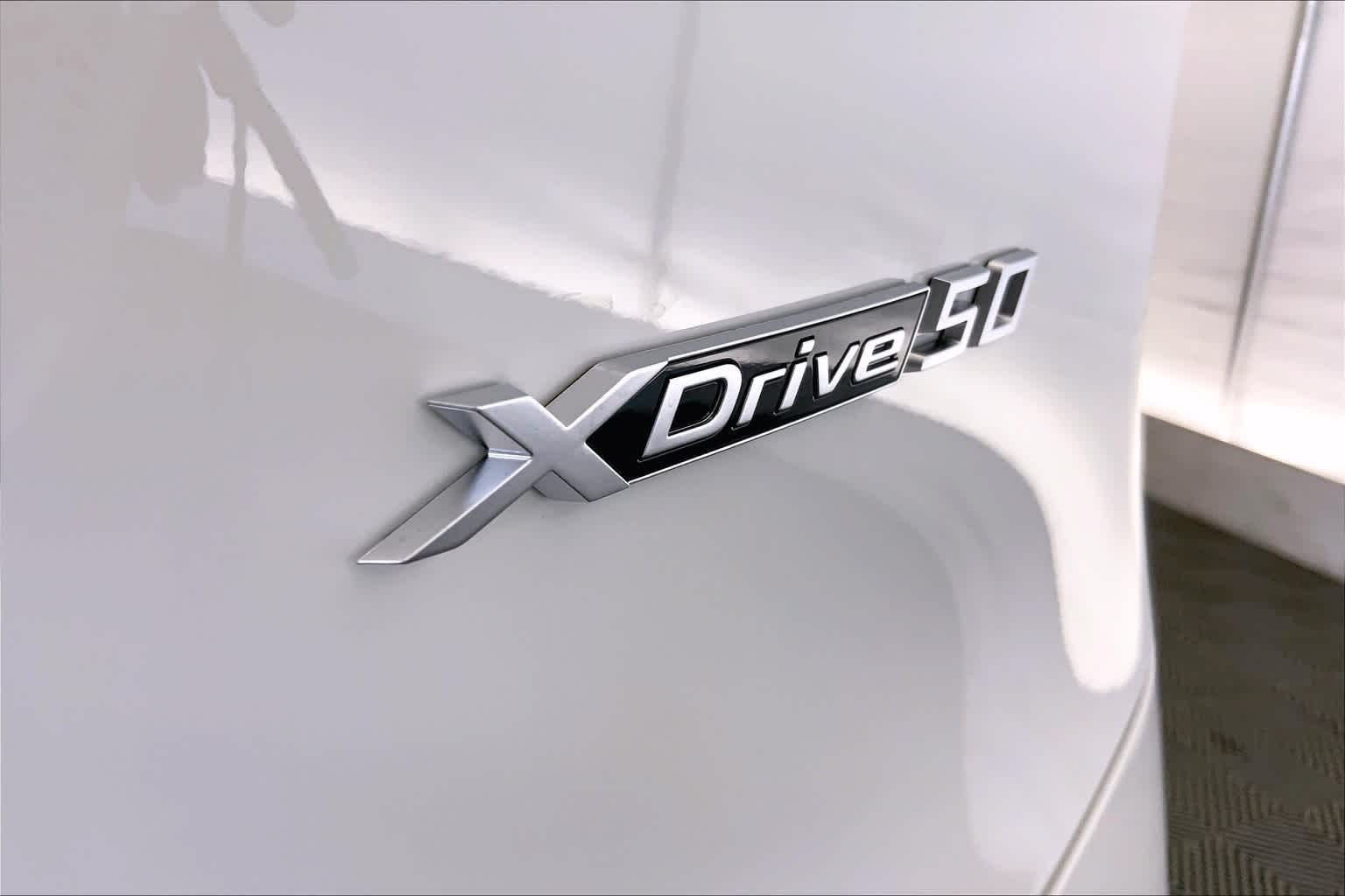 Thumbnail: 2025 BMW iX - 7