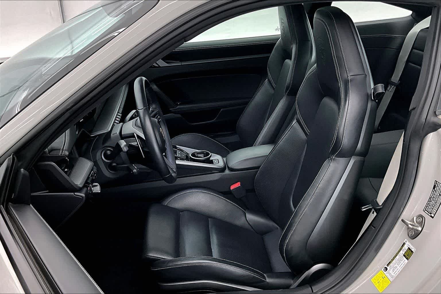 Thumbnail: 2020 Porsche 911 - 11