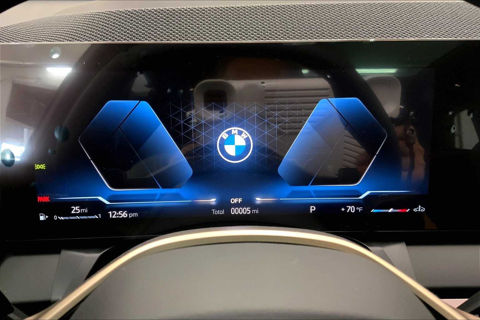 Thumbnail: 2025 BMW X3 - 18