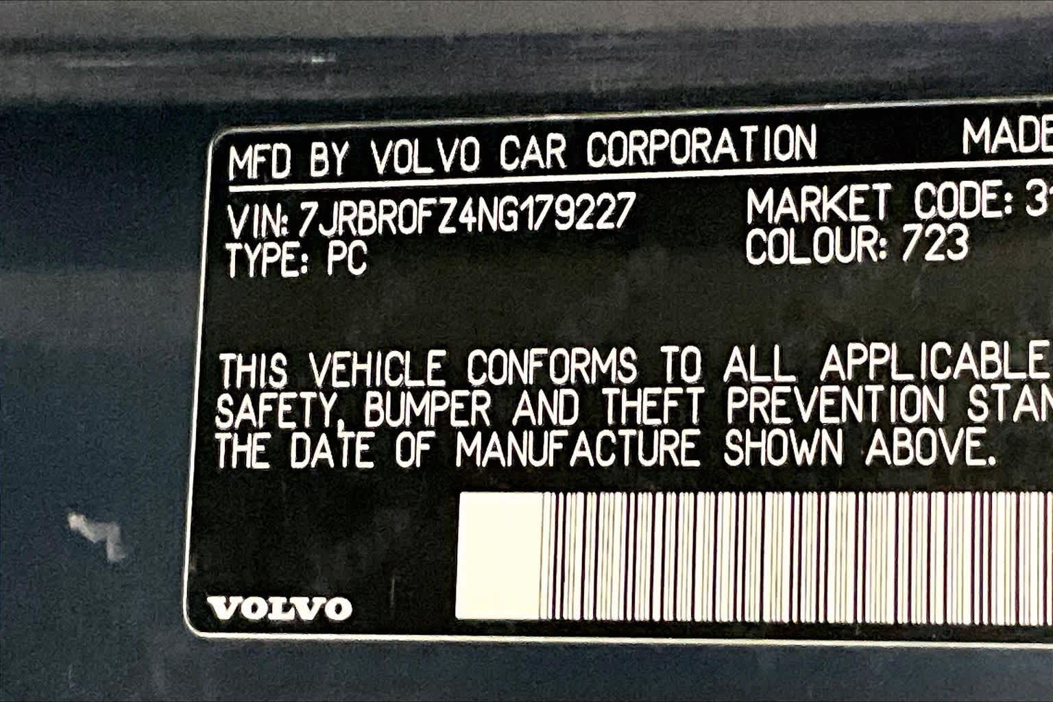 Thumbnail: 2022 Volvo S60 - 20