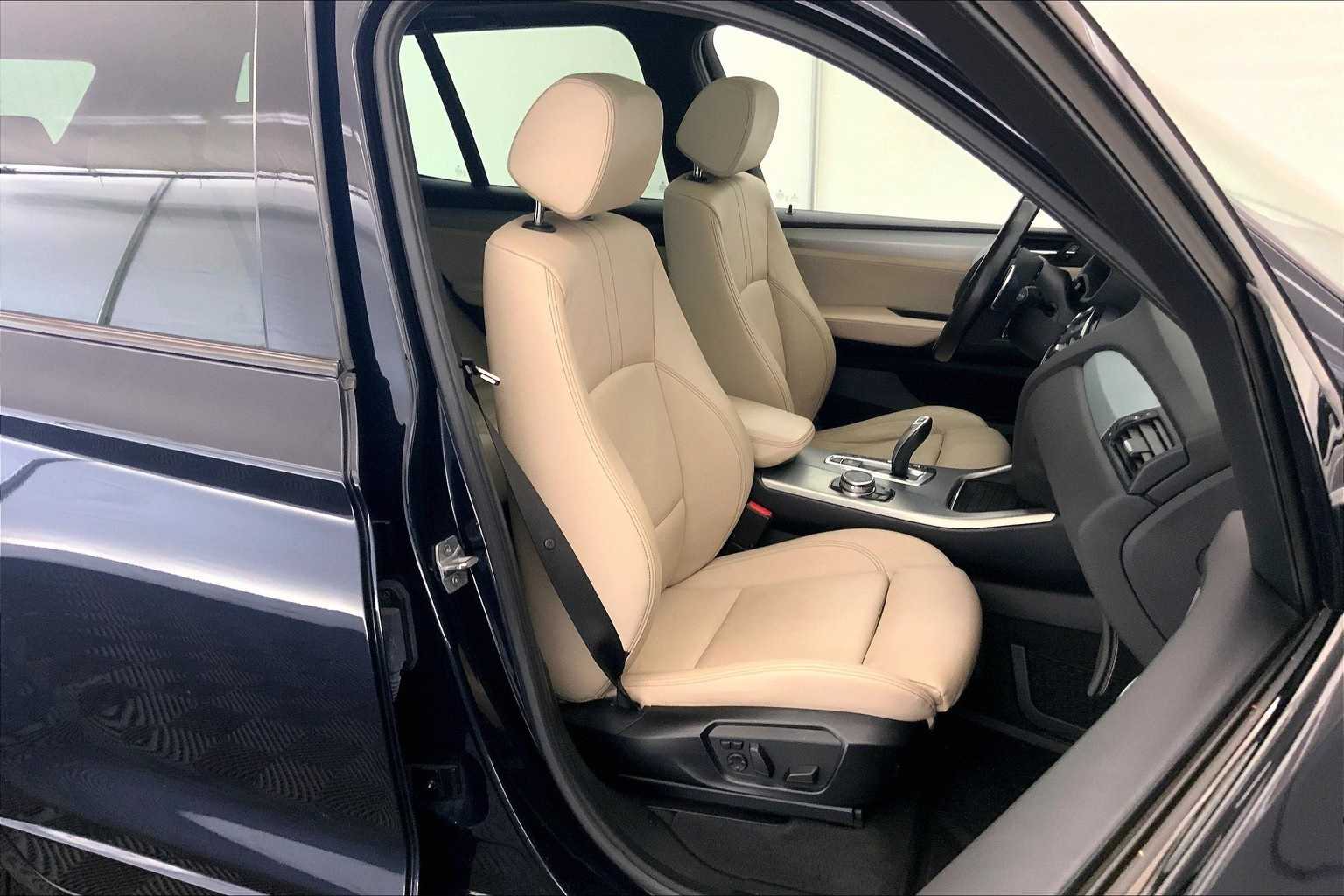 Thumbnail: 2016 BMW X3 - 13