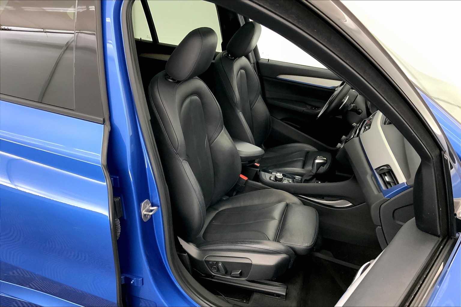 Thumbnail: 2018 BMW X1 - 13