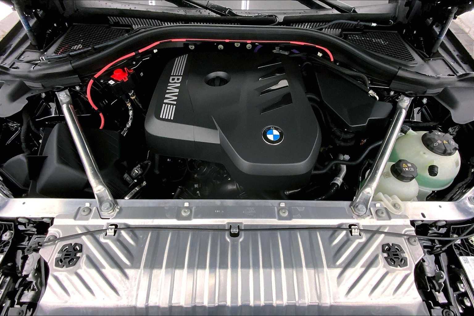 Thumbnail: 2025 BMW X3 - 9