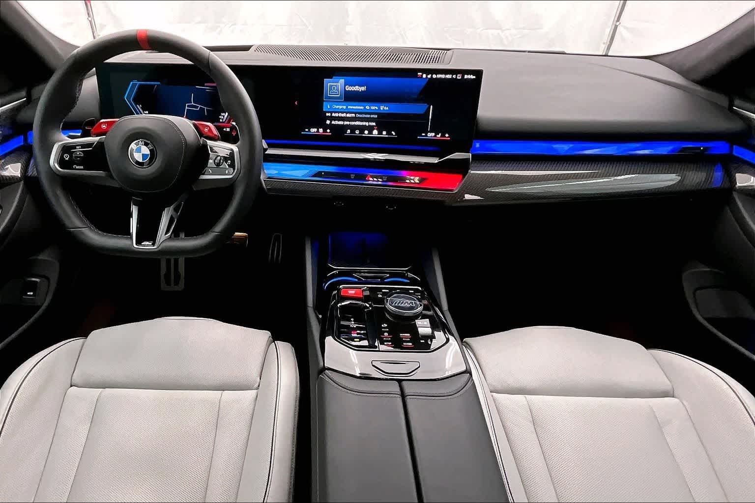 Thumbnail: 2026 BMW M5 - 10