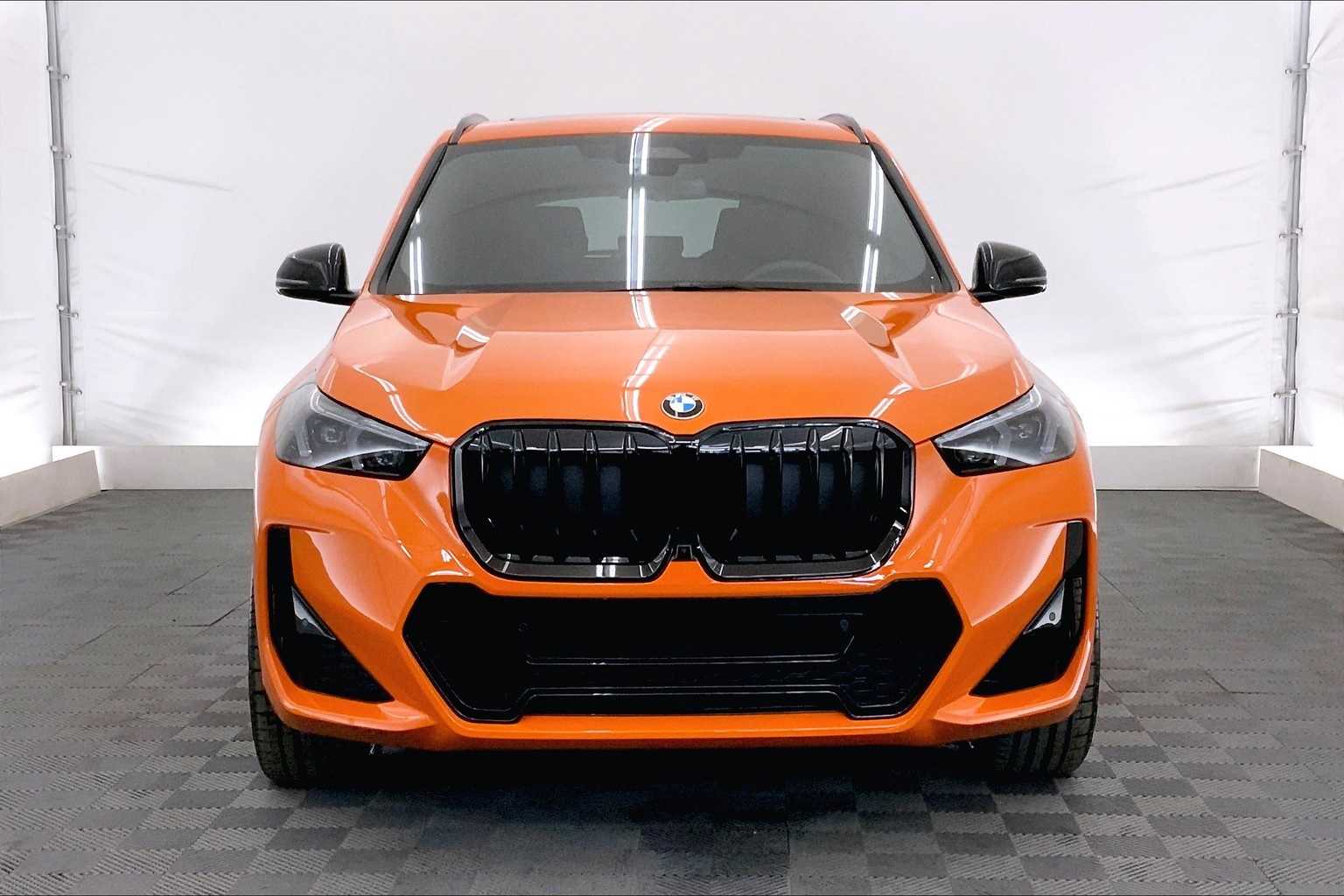 Thumbnail: 2025 BMW X1 - 6