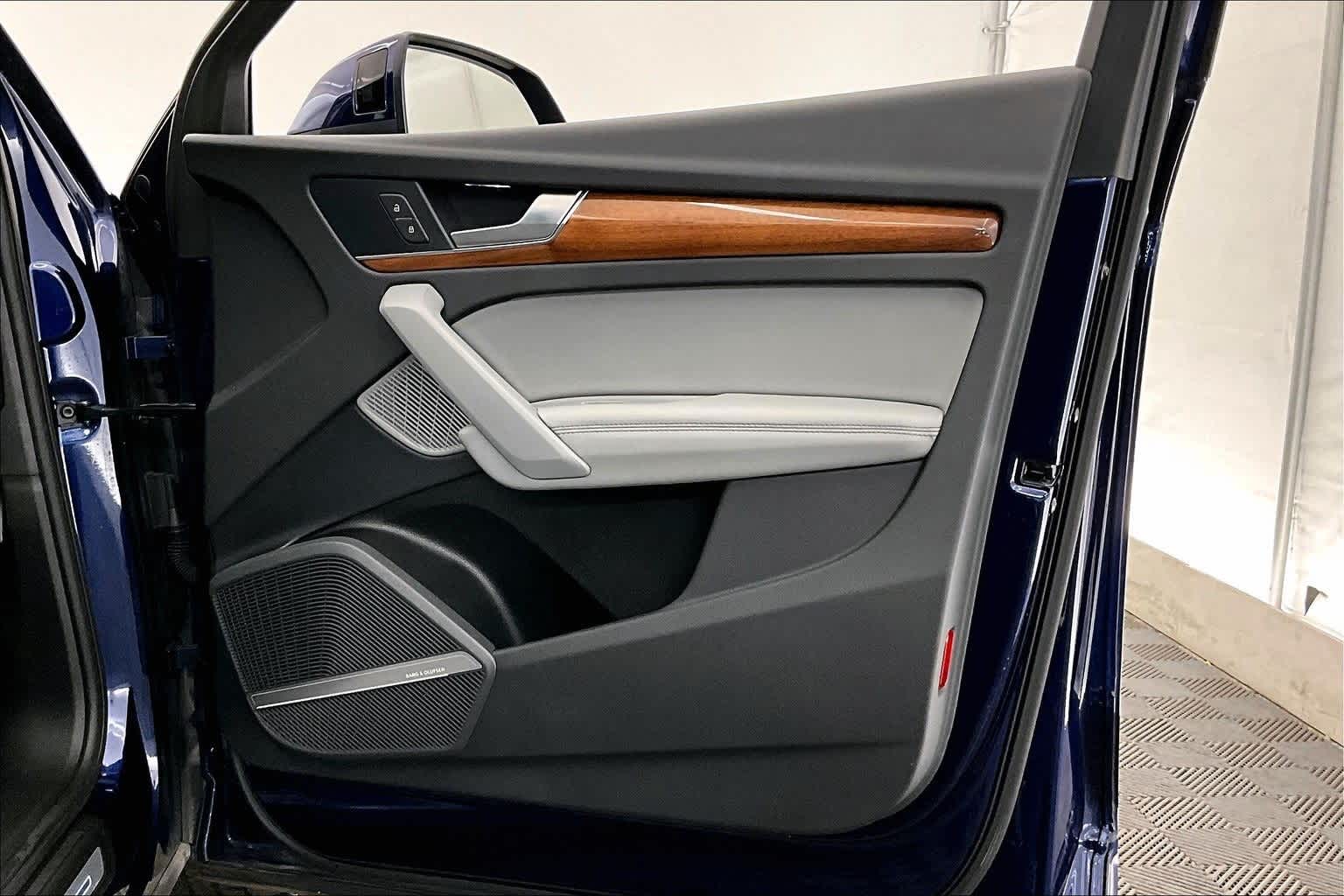 Thumbnail: 2023 Audi Q5 - 28