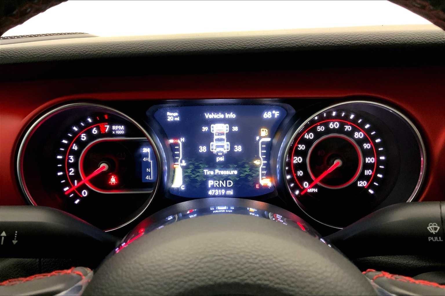 Thumbnail: 2021 Jeep Wrangler - 17