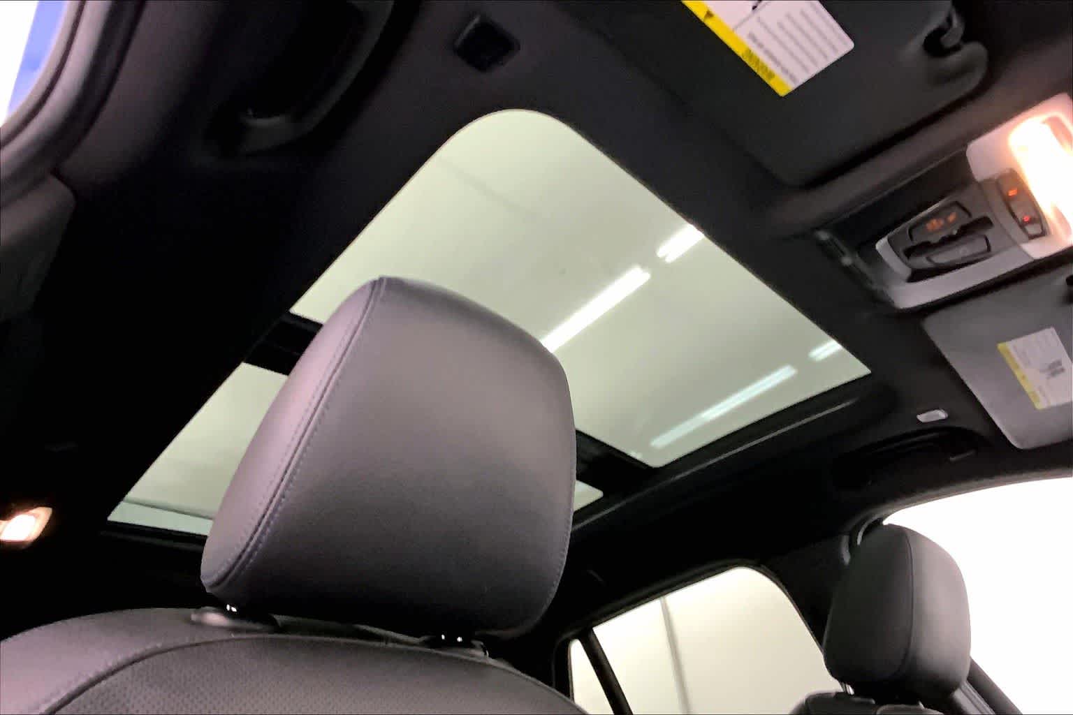 Thumbnail: 2018 BMW X1 - 30