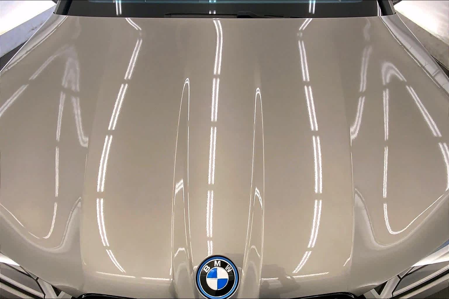 2023 BMW iX xDrive50 9