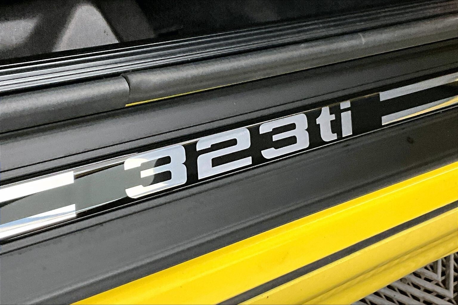 Thumbnail: 2000 BMW 2 Series - 7